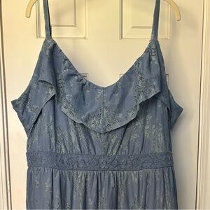Chic Blue Lace Maxi Dress